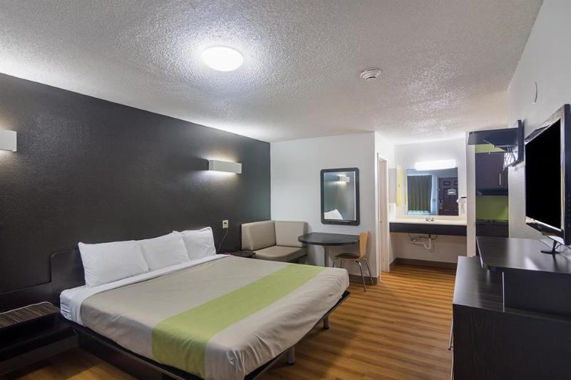 Studio Inn Extended Stay Oklahoma City Airport By Oyo المظهر الخارجي الصورة