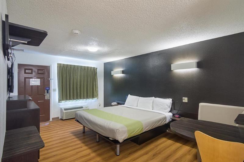 Studio Inn Extended Stay Oklahoma City Airport By Oyo المظهر الخارجي الصورة